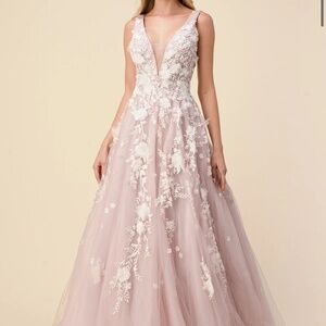 Andrea & Leo couture a1028 gardenia mauve